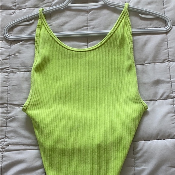 Size xs, from Aritizia - Picture 1 of 2